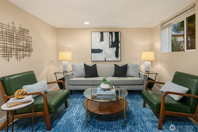 $1,250,000 | 921 North 85th Street, Seattle, WA 98103