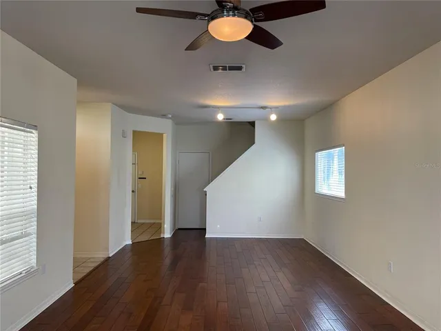 $2,400 | 4007 Sand Palm Court, Tampa, FL 33624