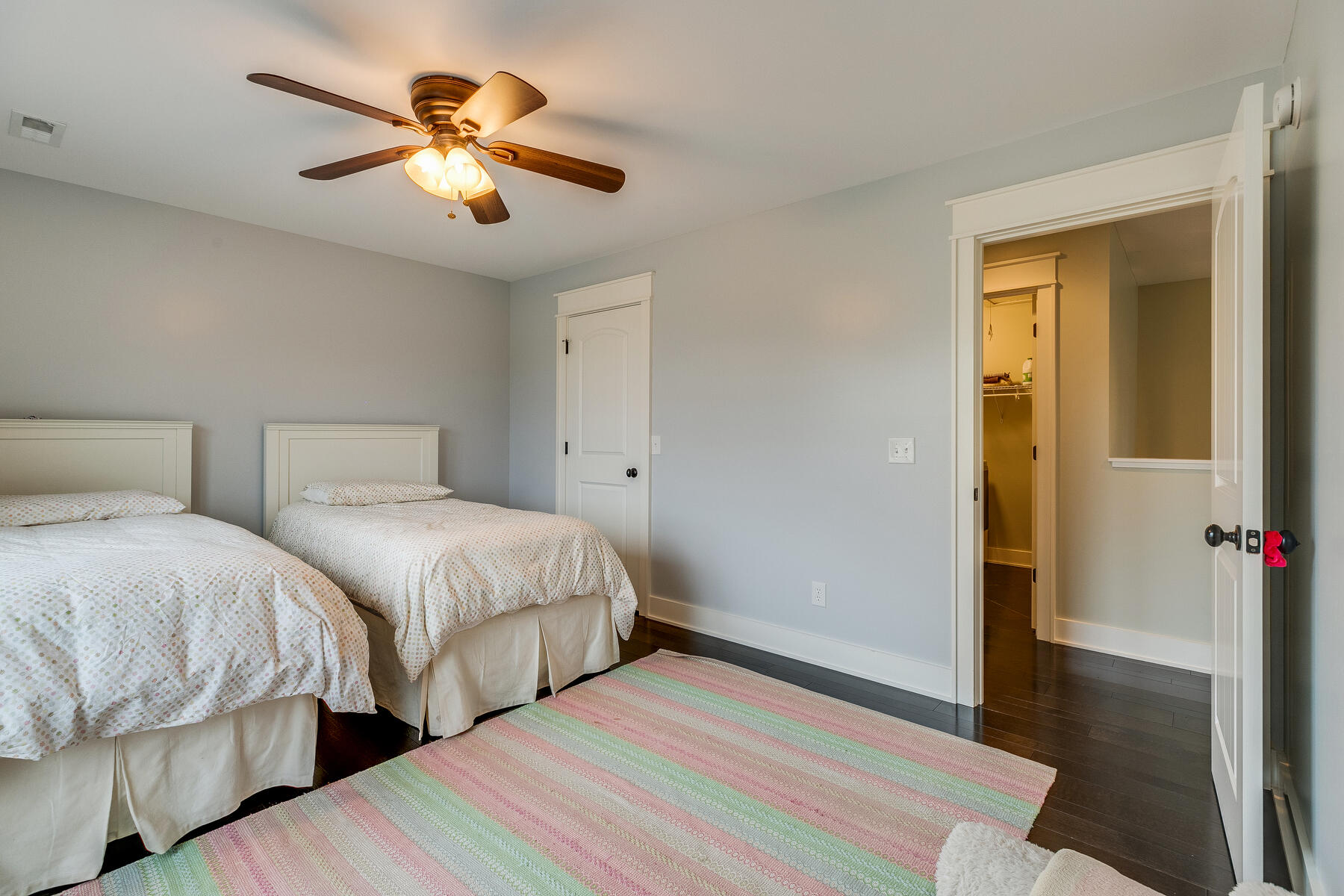 2908 Viewforth Court Kingsport, TN 37664 - Photo 54 of 97 045