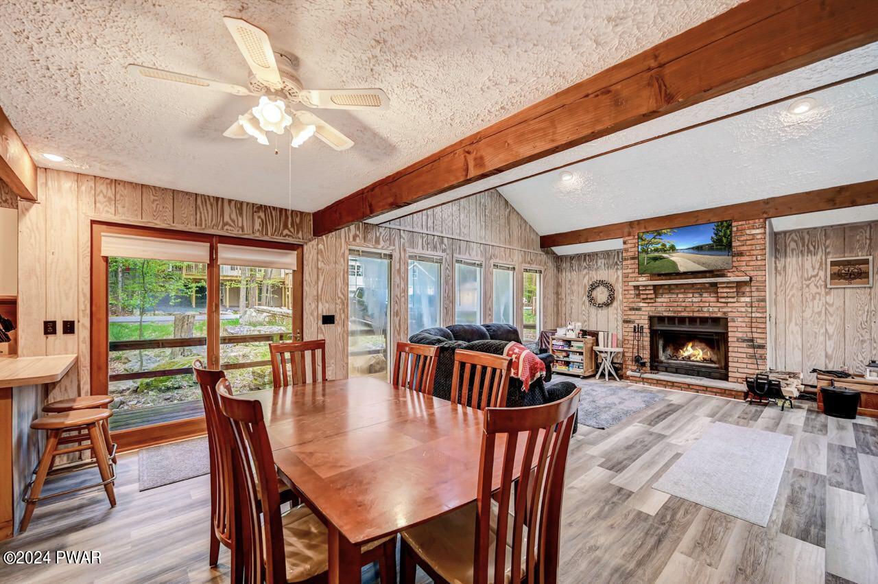 28 Wedge Road Lake Ariel, PA 18436 - Photo 9 of 52 11 Dining Area