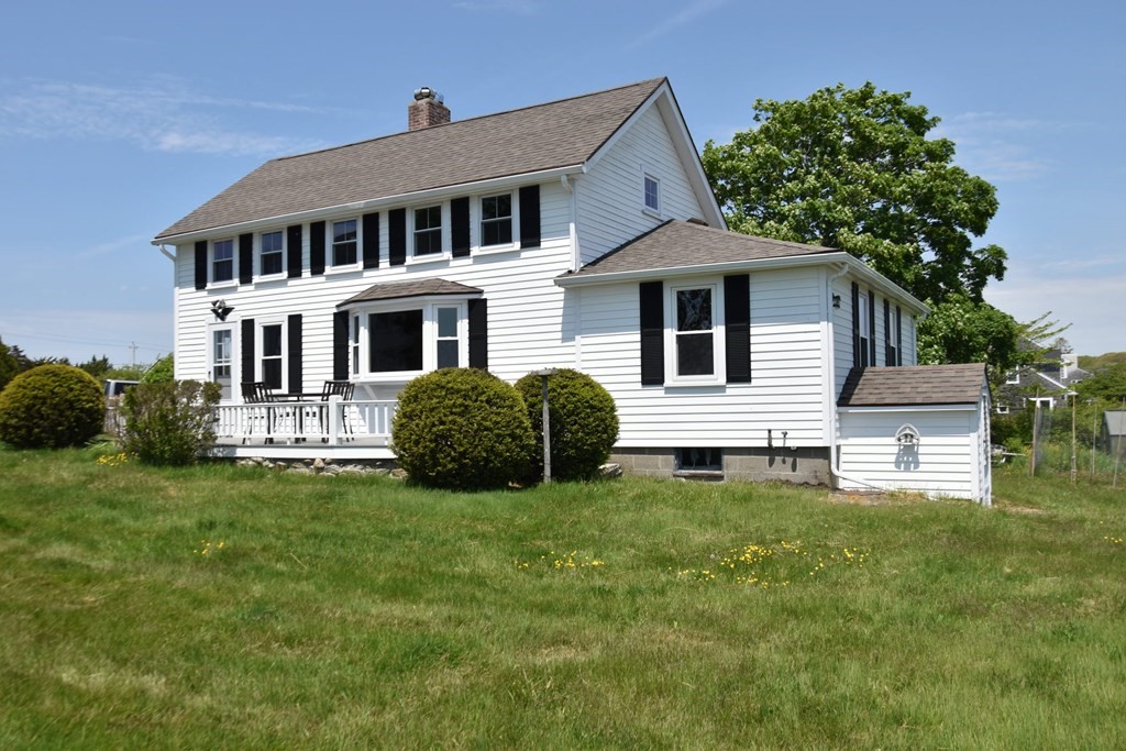 212 Howland Road Westport, MA 02790 - Photo 1 of 39 Gallery Image 1