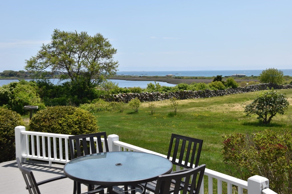 212 Howland Road Westport, MA 02790 - Photo 2 of 39 Gallery Image 2