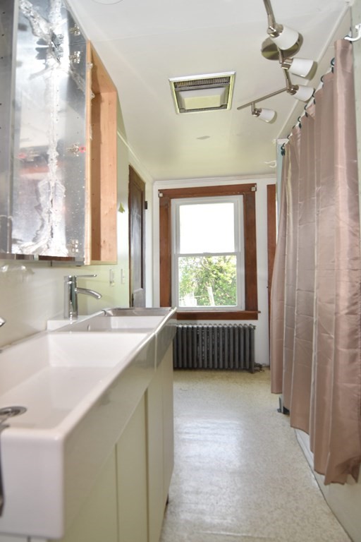 212 Howland Road Westport, MA 02790 - Photo 23 of 39 Gallery Image 23