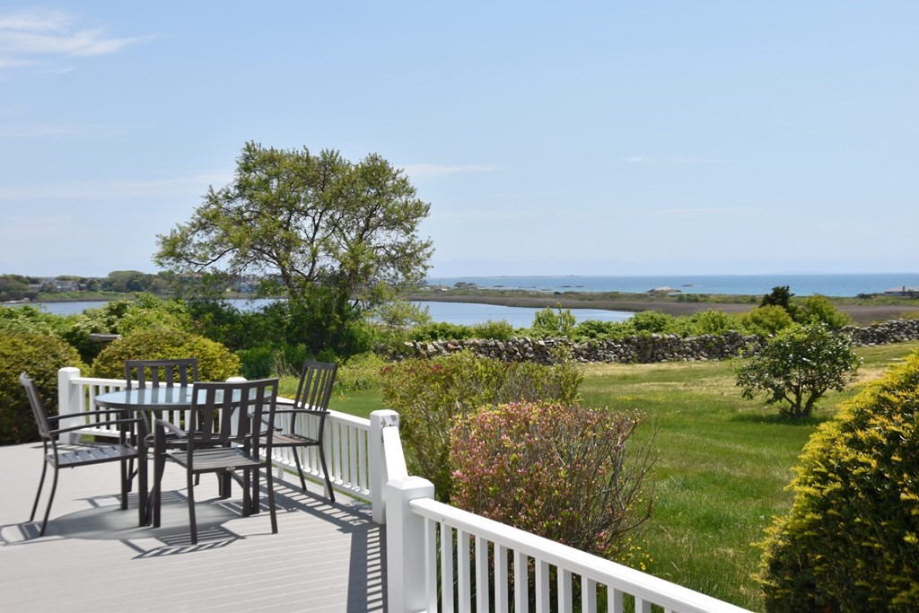 212 Howland Road Westport, MA 02790 - Photo 3 of 39 Gallery Image 3