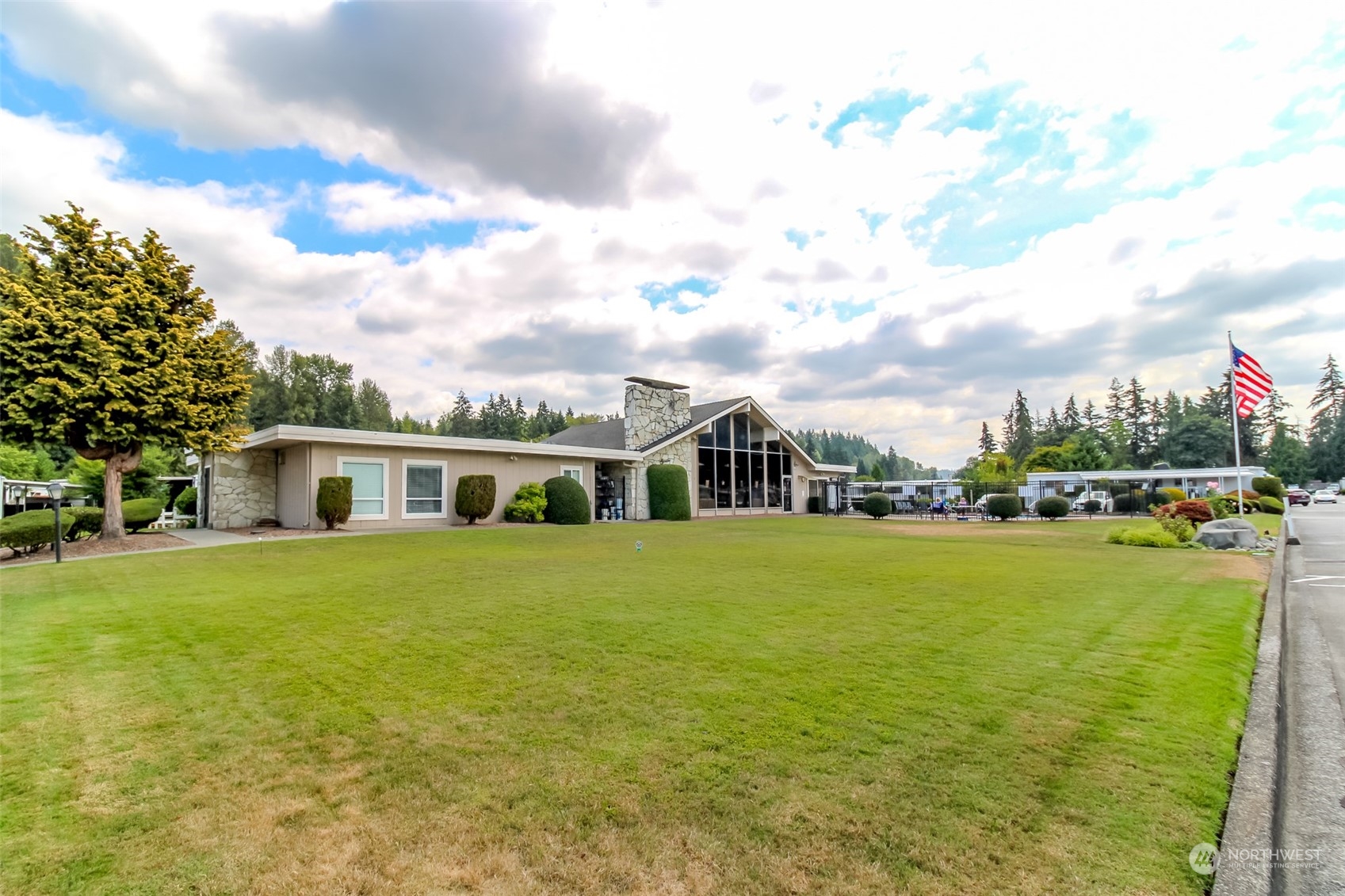 2302 R Street Southeast, Unit 61 Auburn, WA 98002 - Photo 29 of 32 Gallery Image 29