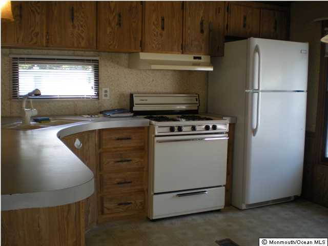 11 D Avenue Hazlet, NJ 07730 - Photo 2 of 16 Additional Photo
