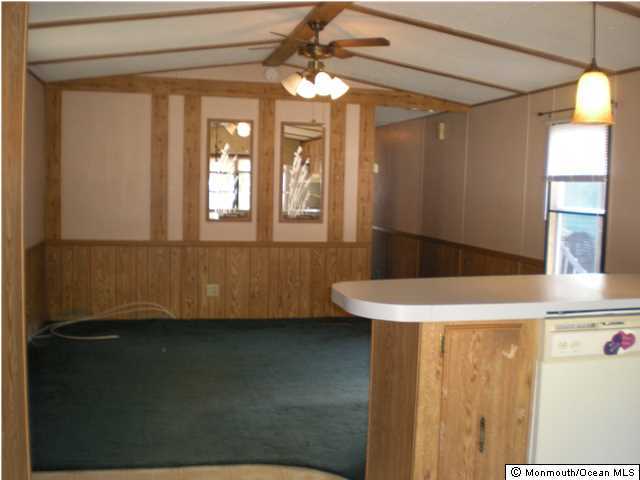 11 D Avenue Hazlet, NJ 07730 - Photo 3 of 16 Additional Photo