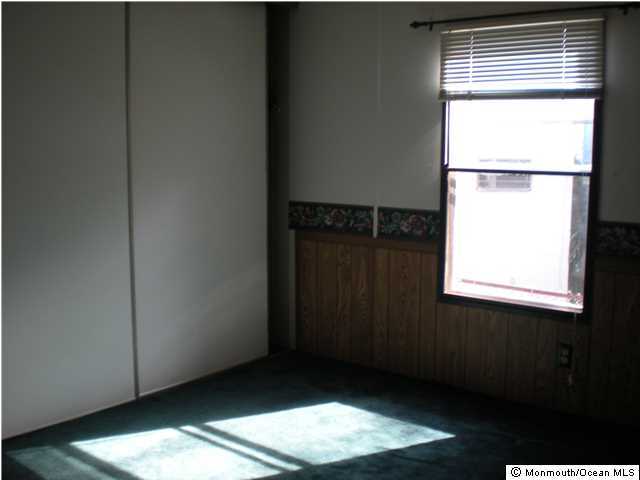 11 D Avenue Hazlet, NJ 07730 - Photo 6 of 16 Additional Photo