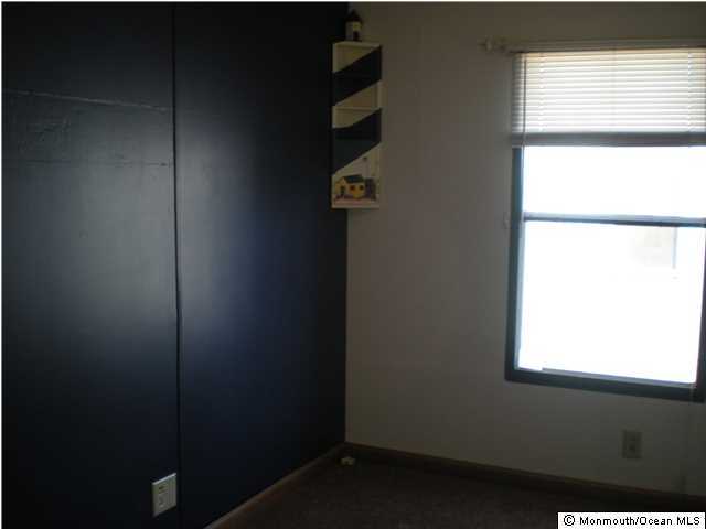 11 D Avenue Hazlet, NJ 07730 - Photo 7 of 16 Additional Photo