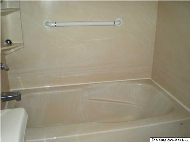11 D Avenue Hazlet, NJ 07730 - Photo 9 of 16 Additional Photo