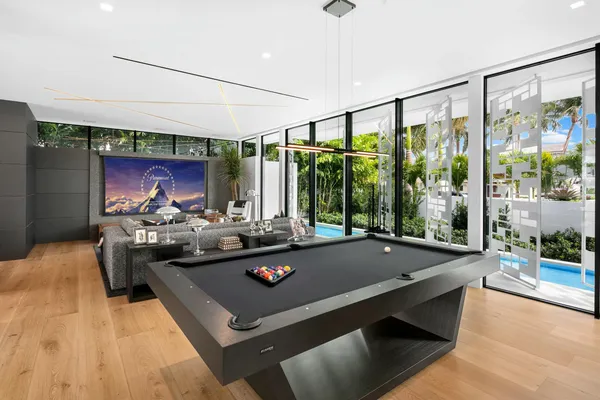 $29,995,000 | 2633 Spanish River Road, Boca Raton, FL 33432