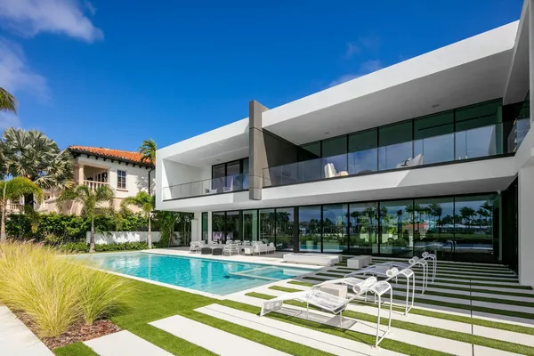 $29,995,000 | 2633 Spanish River Road, Boca Raton, FL 33432