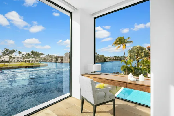 $29,995,000 | 2633 Spanish River Road, Boca Raton, FL 33432