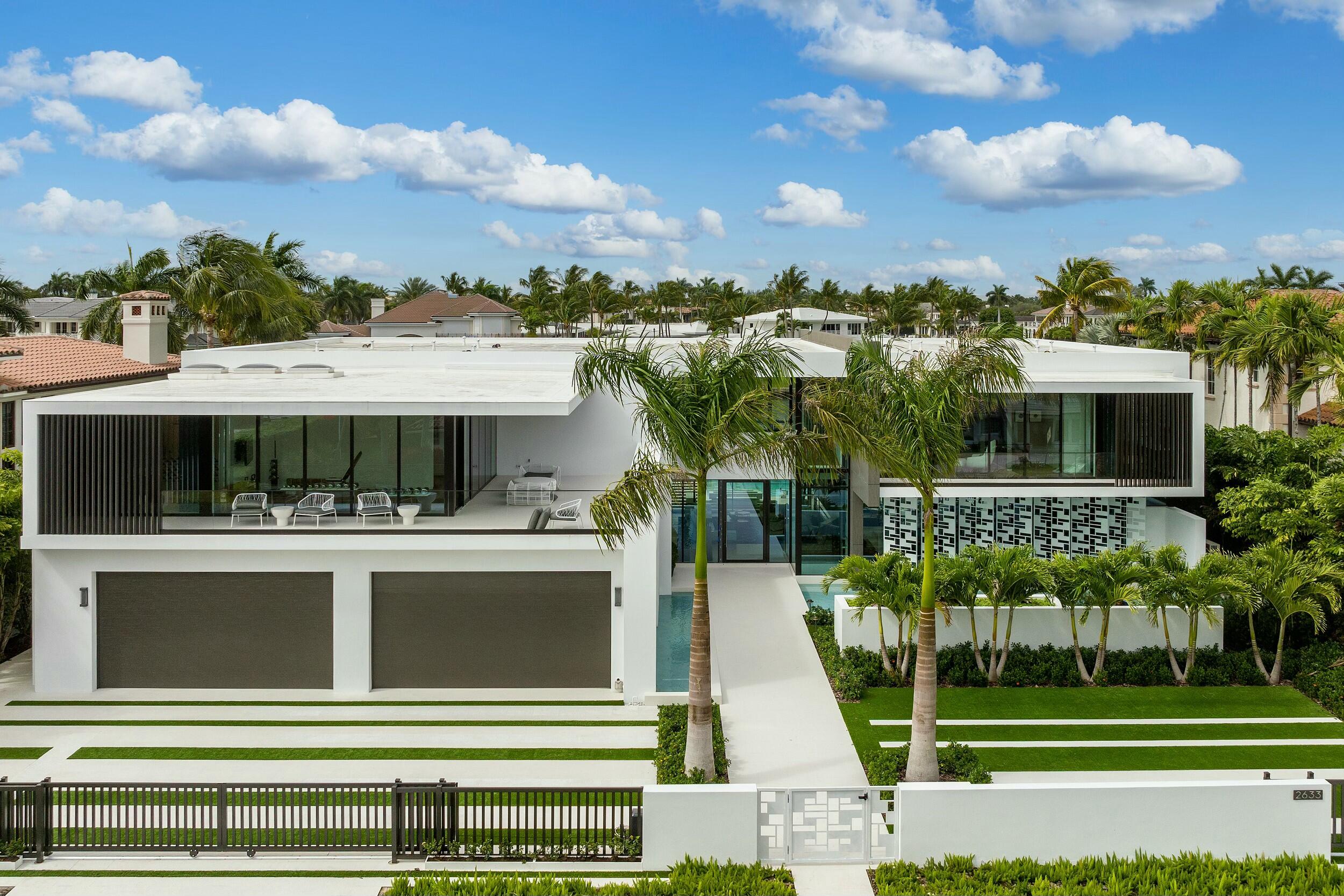 2633 Spanish River Road Boca Raton, FL 33432 - Photo 9 of 66 Front aerial