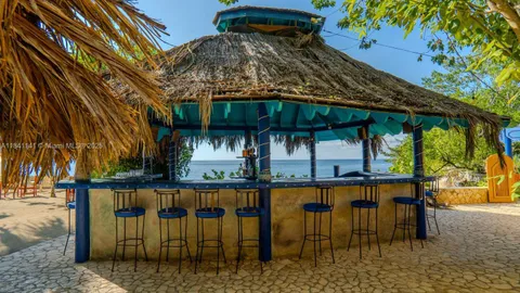 a picture of a floor in a bathroom