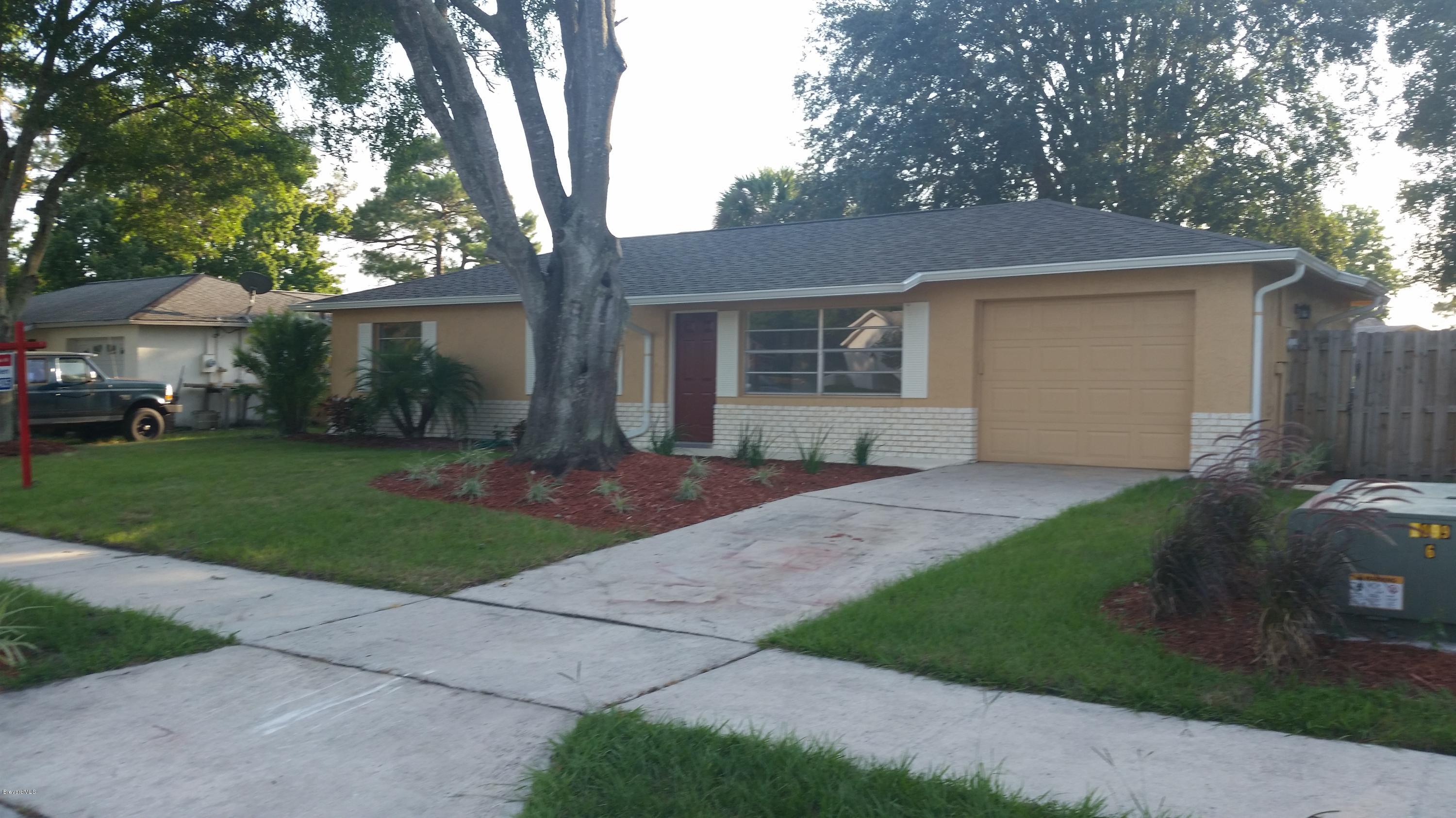 2209 Longbow Road Cocoa, FL 32926 - Photo 2 of 21 20150522_183840