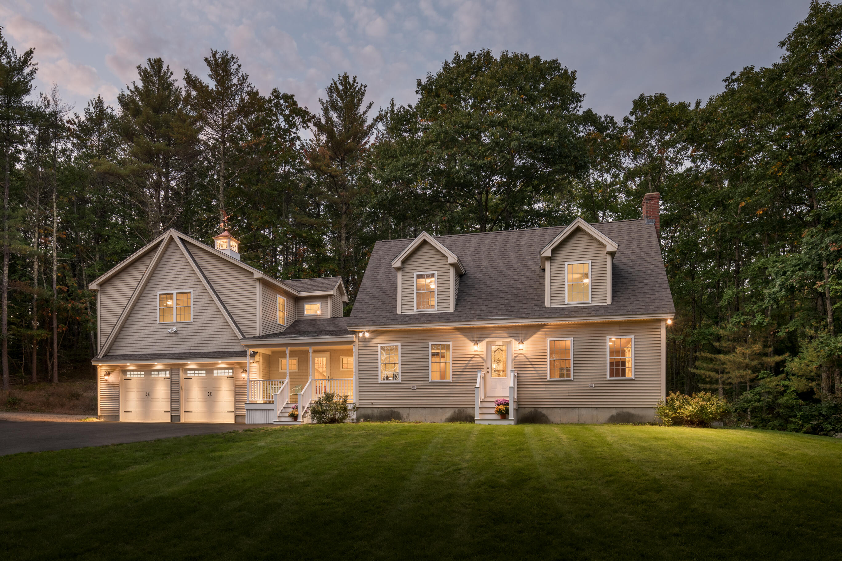 132 Clay Hill Road Cape Neddick, ME 03902 - Photo 1 of 20 1