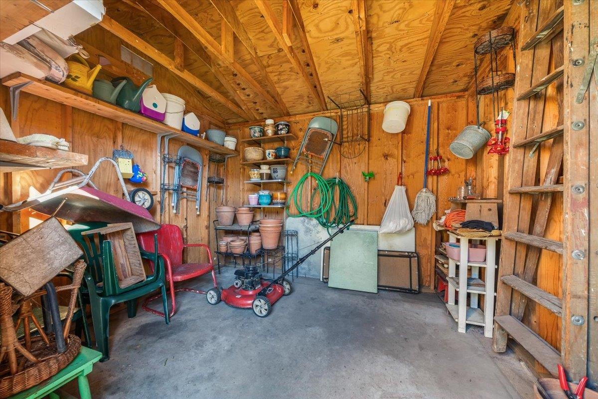 6824 Dawnhill Road Bartlett, TN 38135 - Photo 12 of 31 Backyard storage shed