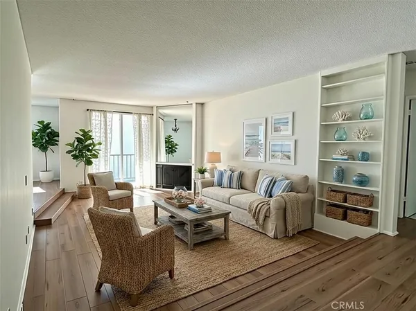$3,990 | 944 17th Street, Unit 5, Santa Monica, CA 90403