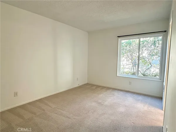 $3,990 | 944 17th Street, Unit 5, Santa Monica, CA 90403