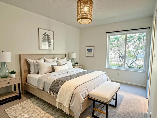 $3,990 | 944 17th Street, Unit 5, Santa Monica, CA 90403