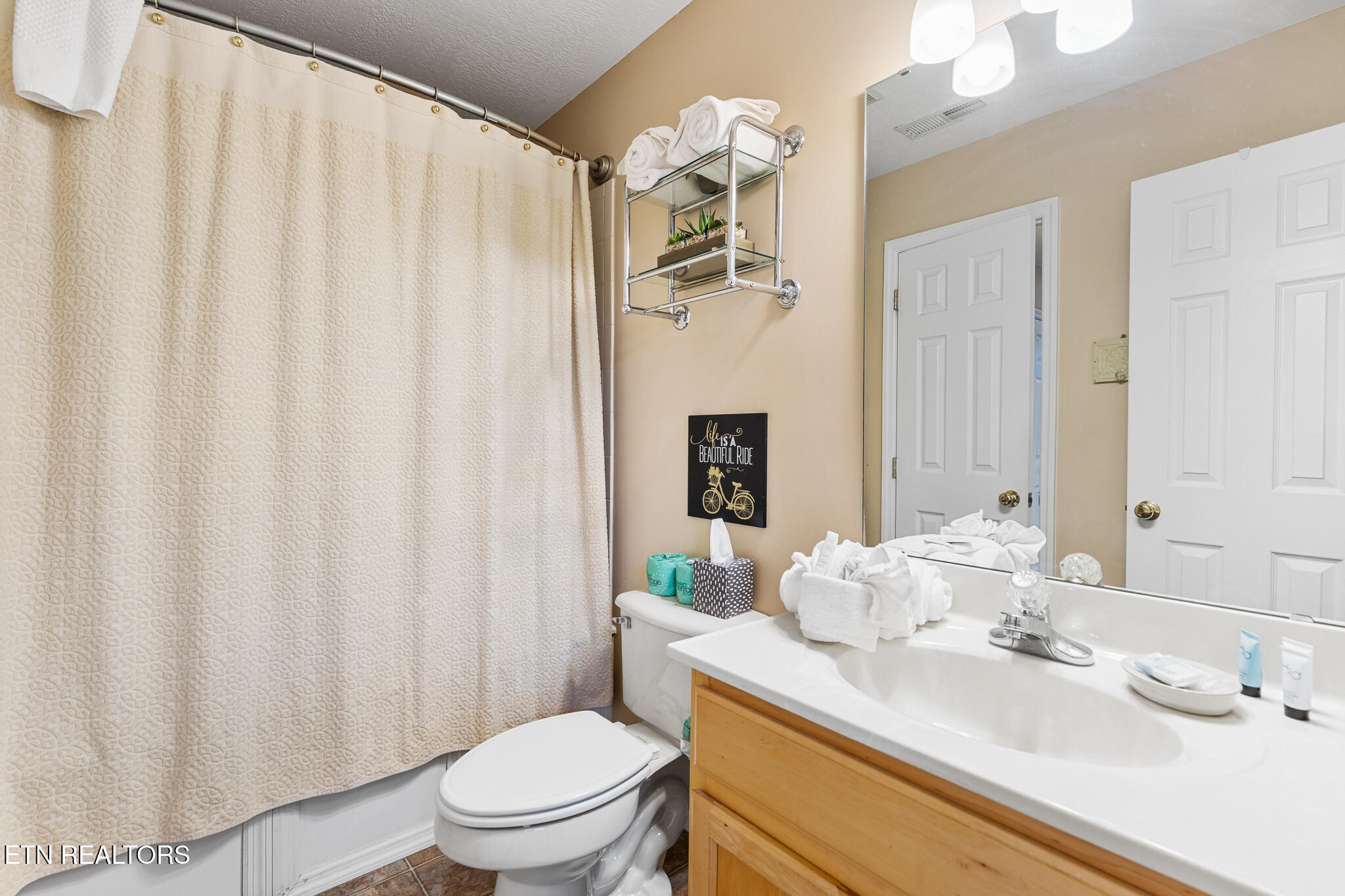 522 Tanasi Trail Pigeon Forge, TN 37863 - Photo 15 of 27 522 Tanasi Trail, Pigeon Forge-23