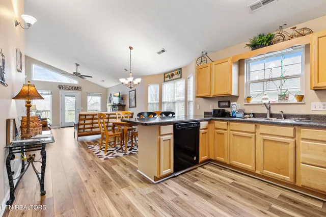 $475,000 | 522 Tanasi Trail, Pigeon Forge, TN 37863