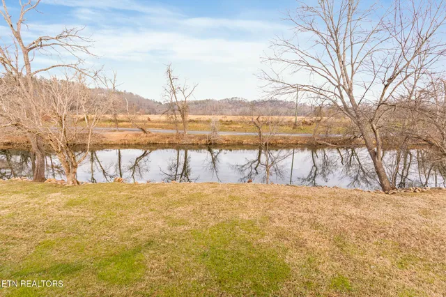 $475,000 | 522 Tanasi Trail, Pigeon Forge, TN 37863