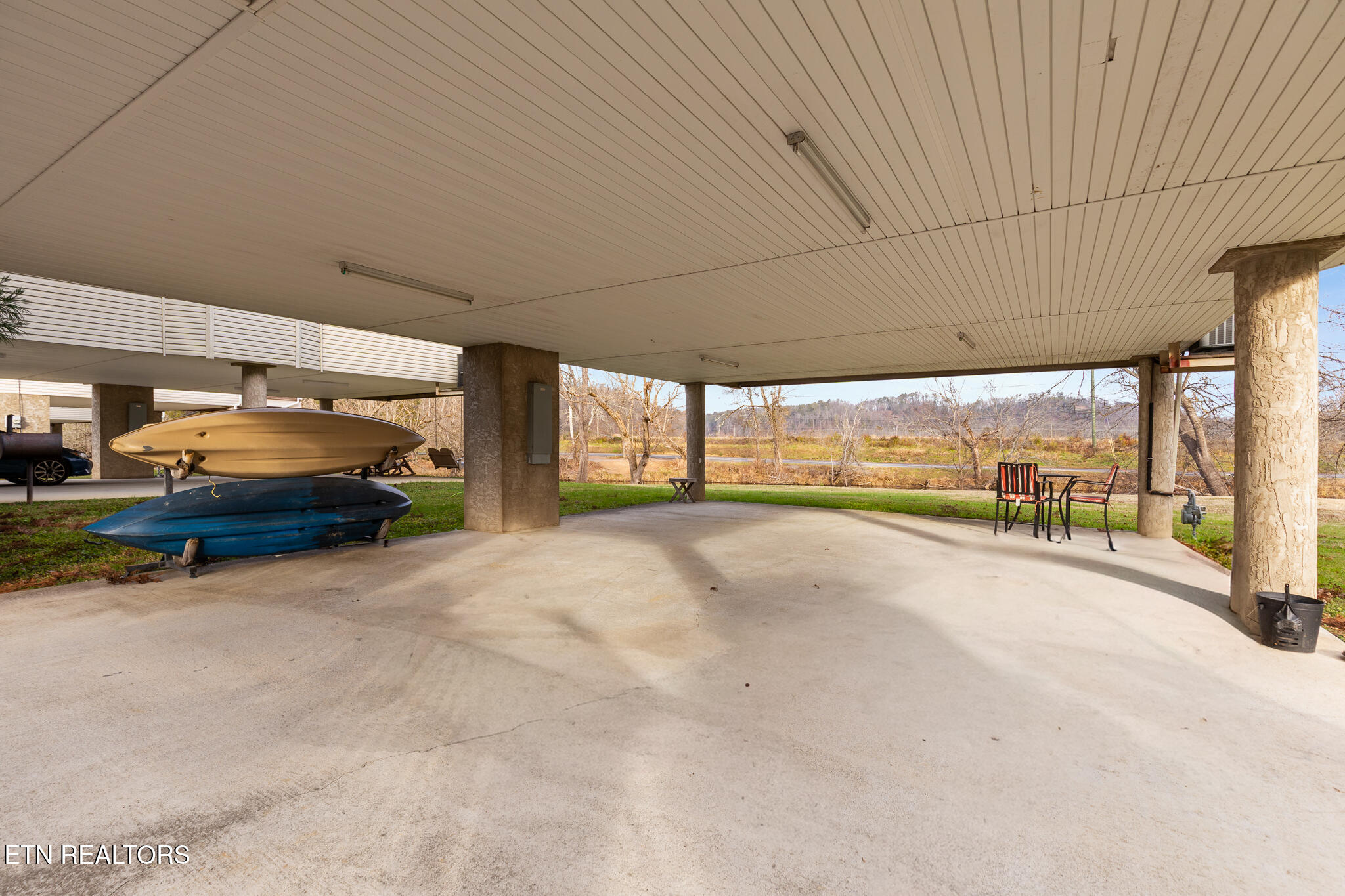522 Tanasi Trail Pigeon Forge, TN 37863 - Photo 25 of 27 522 Tanasi Trail, Pigeon Forge-33