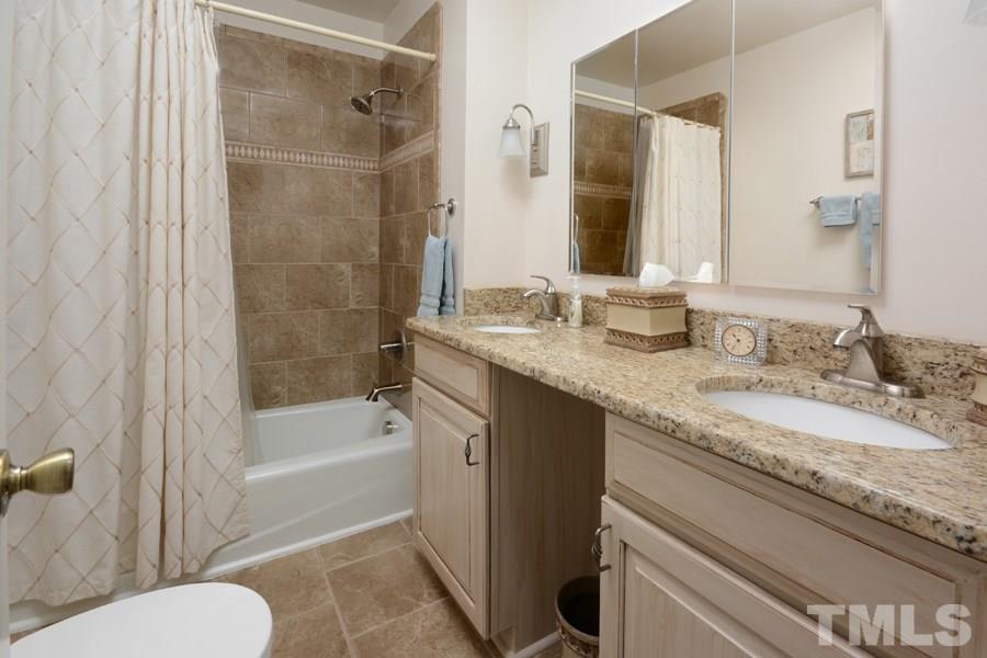 8504 Langtree Lane Raleigh, NC 27613 - Photo 18 of 25
