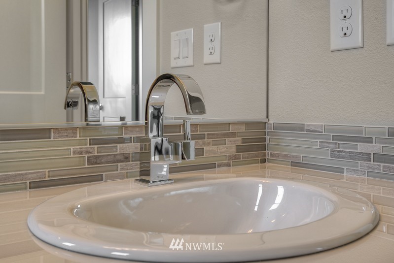 10827 Northeast 190th Place Bothell, WA 98011 - Photo 17 of 18 Gallery Image 17