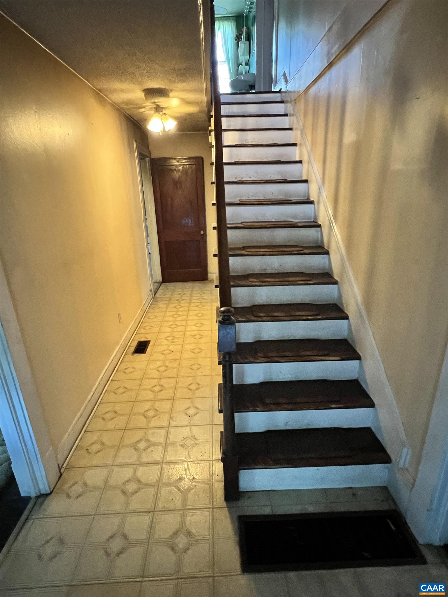 2857 Cedar Lane Road Kents Store, VA 23084 - Photo 18 of 36 a view of entryway