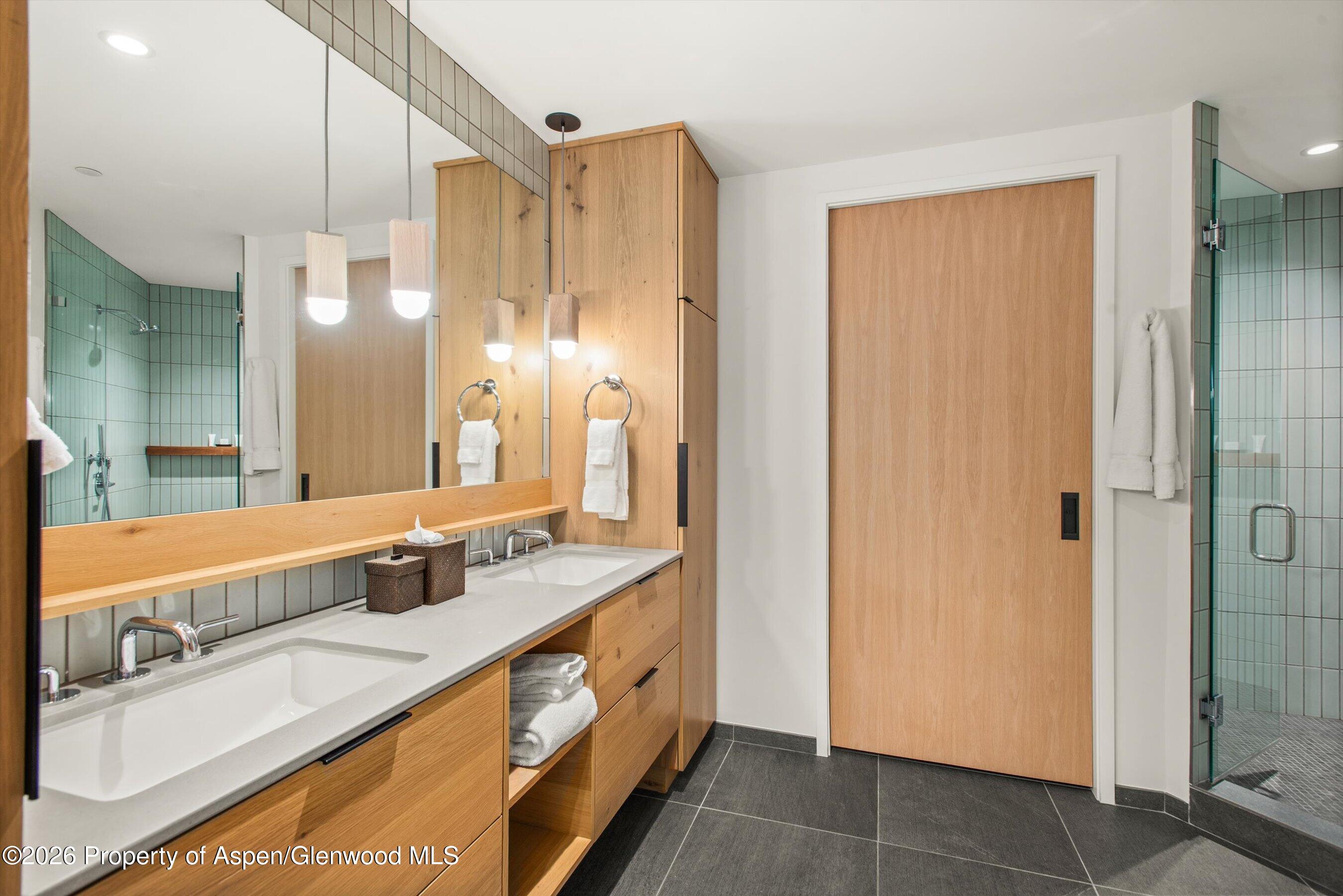 119 Wood Road, Unit 407 Snowmass Village, CO 81615 - Photo 14 of 26 16-119WoodRd407_260606016