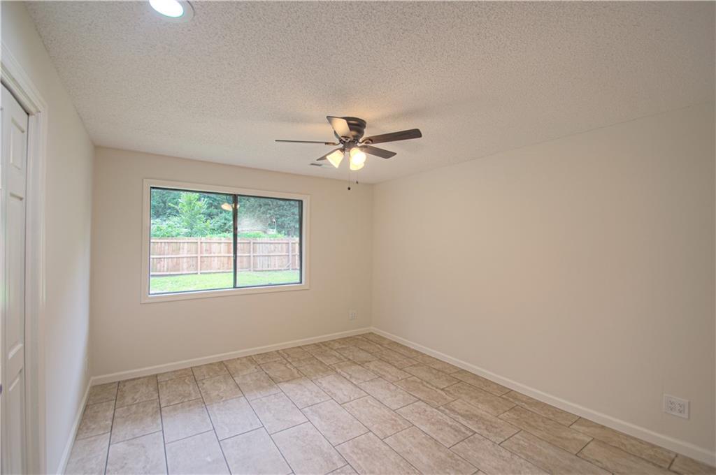 11601 Little Blue Road Raytown, MO 64133 - Photo 28 of 35 Gallery Image 28