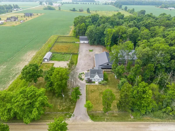 $699,900 | 5134 County Road 64, Spencerville, IN 46788