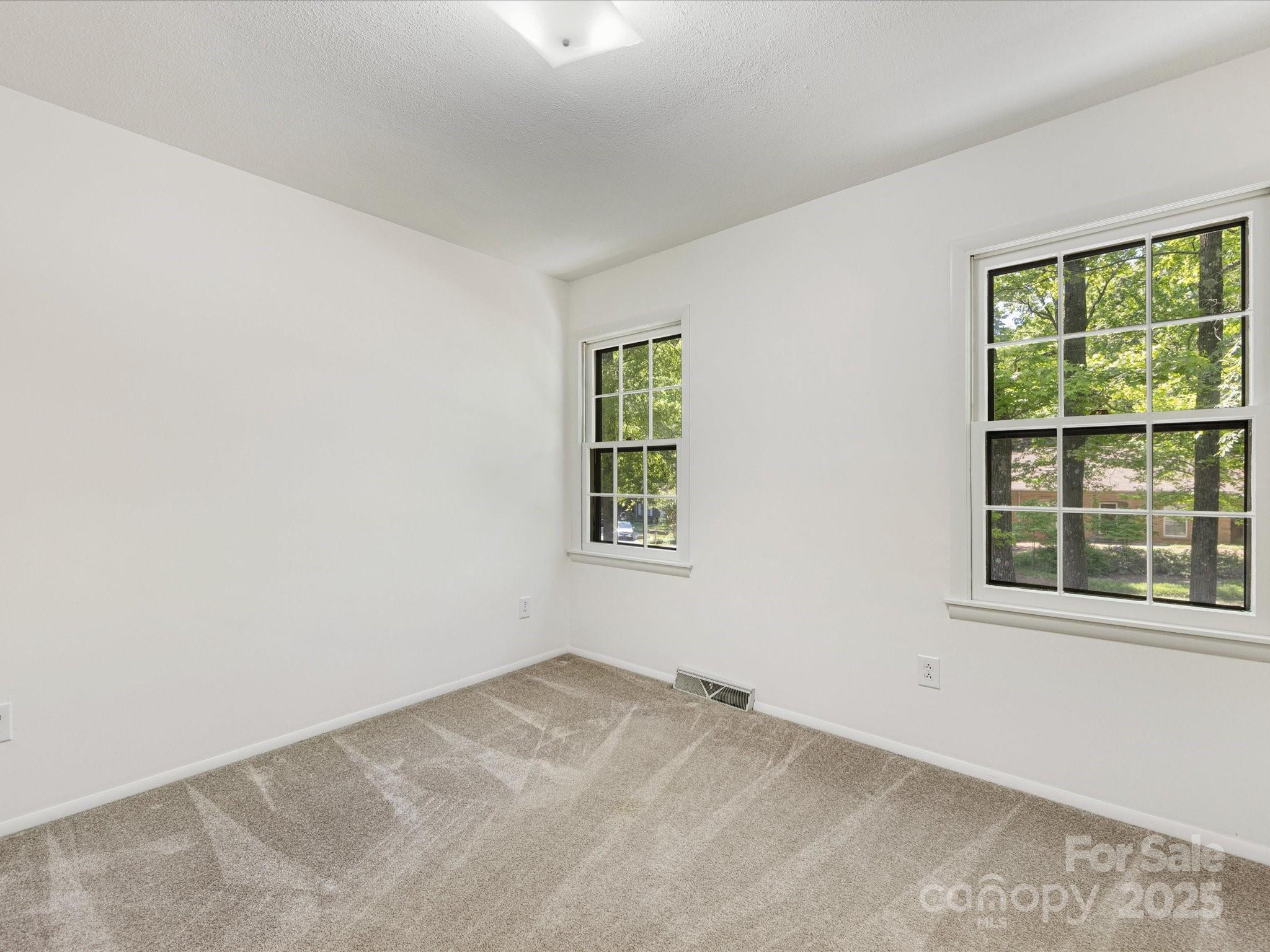 1325 Rock Point Road Charlotte, NC 28270 - Photo 34 of 43 Gallery Image 34