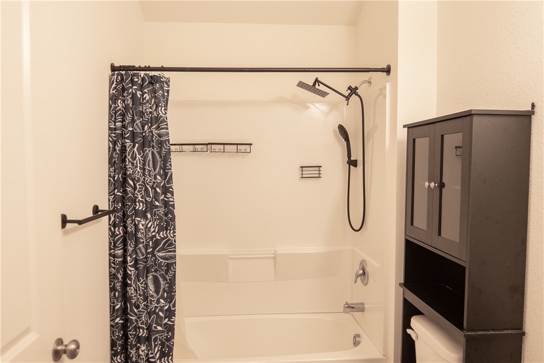 6021 Toby Bend Bryan, TX 77807 - Photo 8 of 20