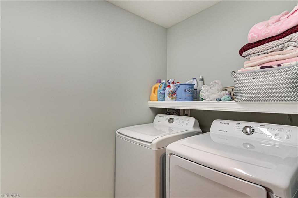 6135 Styers Ferry Road Clemmons, NC 27012 - Photo 22 of 29 Laundry