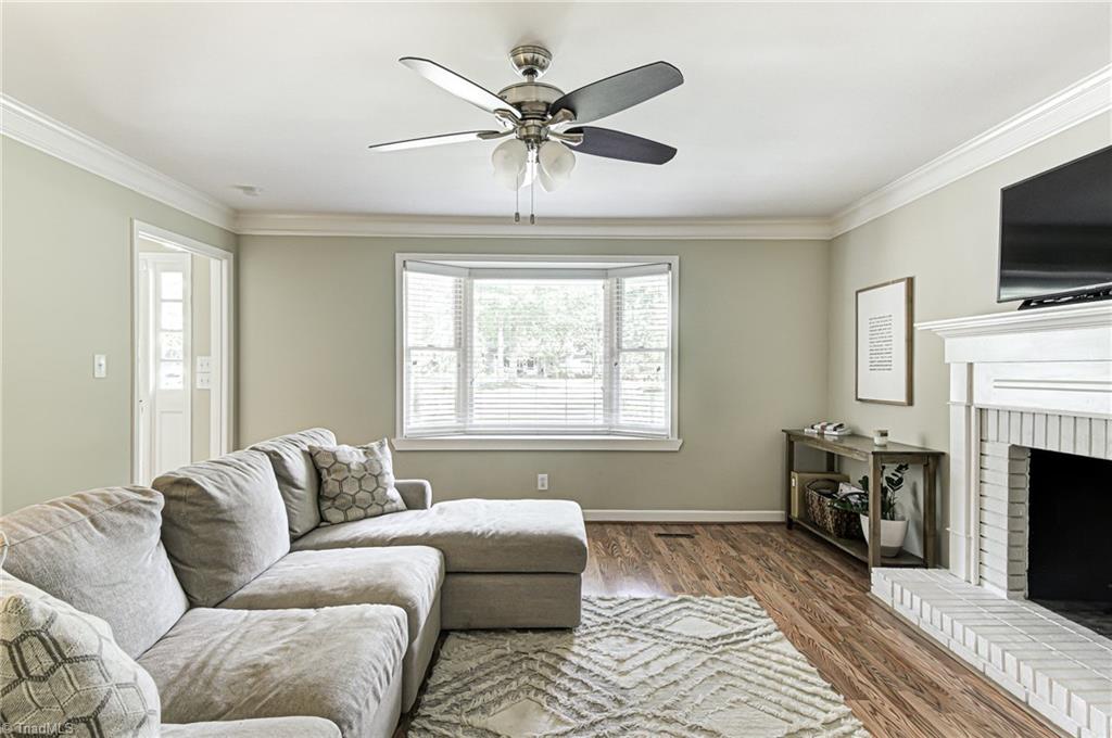 6135 Styers Ferry Road Clemmons, NC 27012 - Photo 5 of 29