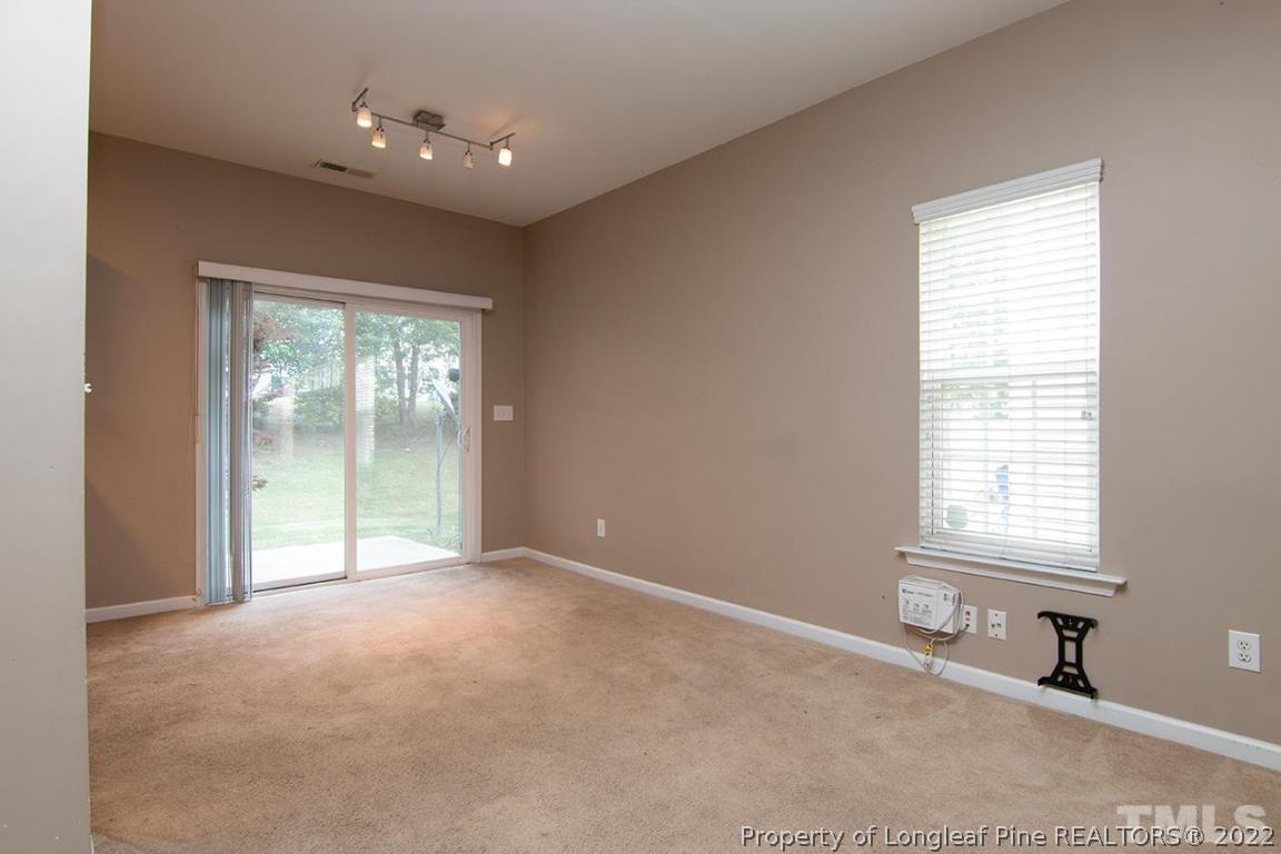 2158 Metacomet Way Raleigh, NC 27604 - Photo 6 of 12 Gallery Image 6