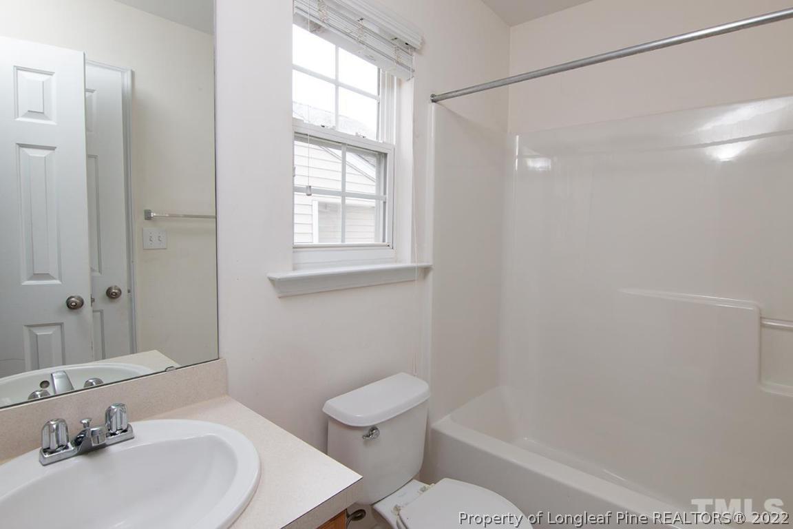 2158 Metacomet Way Raleigh, NC 27604 - Photo 9 of 12 Gallery Image 9