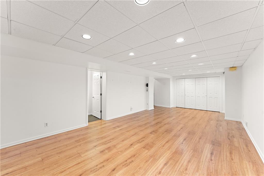 212 Timber Ridge Road Pittsburgh, PA 15238 - Photo 20 of 26 Gallery Image 20