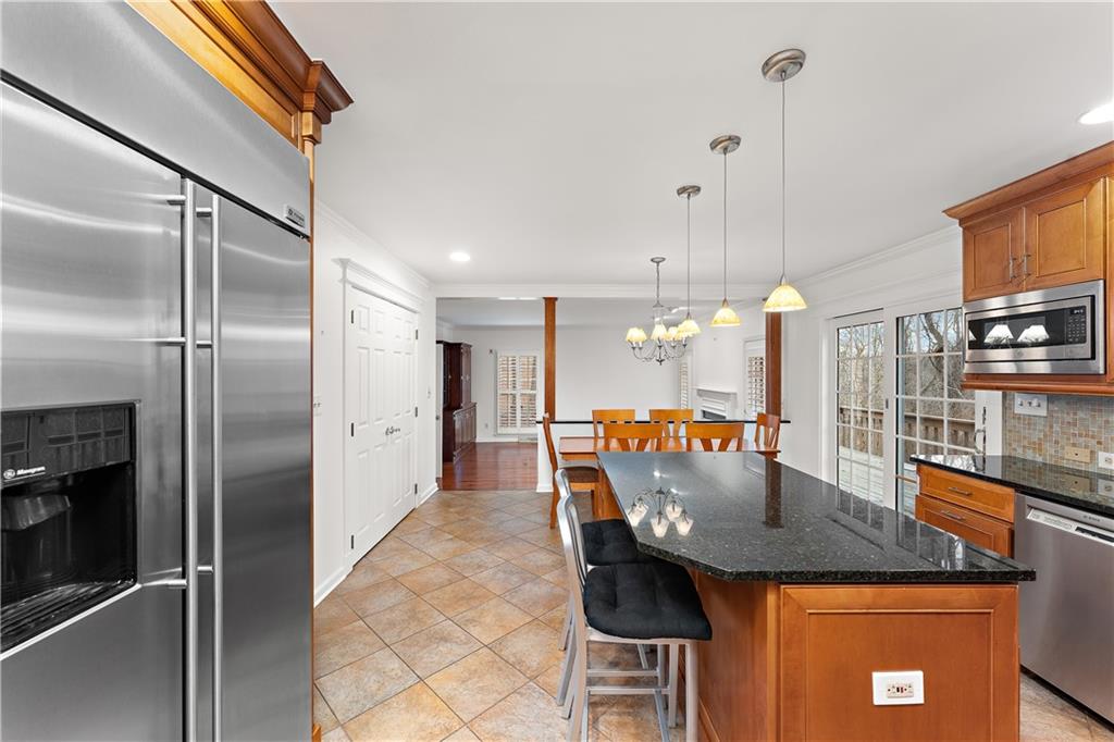 212 Timber Ridge Road Pittsburgh, PA 15238 - Photo 6 of 26 Gallery Image 6