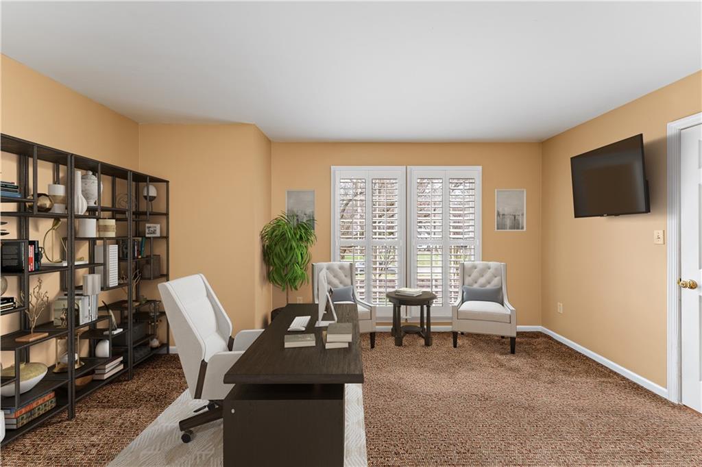 212 Timber Ridge Road Pittsburgh, PA 15238 - Photo 9 of 26 Gallery Image 9