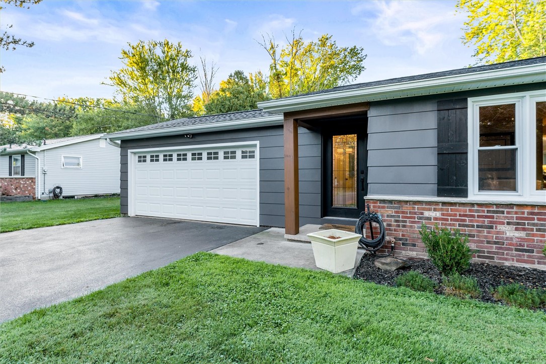 857 Hamlin Center Road Hamlin, NY 14464 - Photo 3 of 46