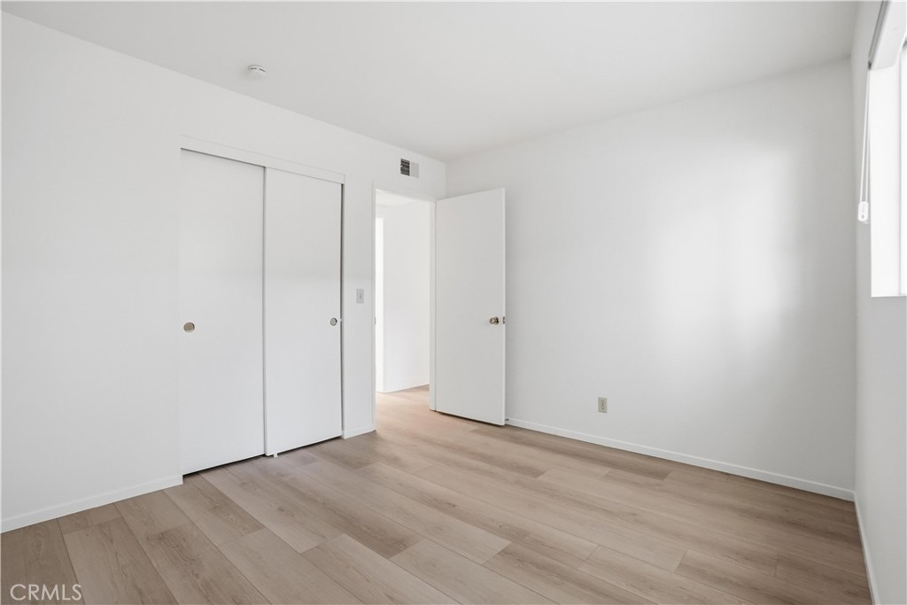 10919 Bismarck Avenue Porter Ranch, CA 91326 - Photo 13 of 37