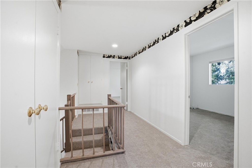 10919 Bismarck Avenue Porter Ranch, CA 91326 - Photo 17 of 37