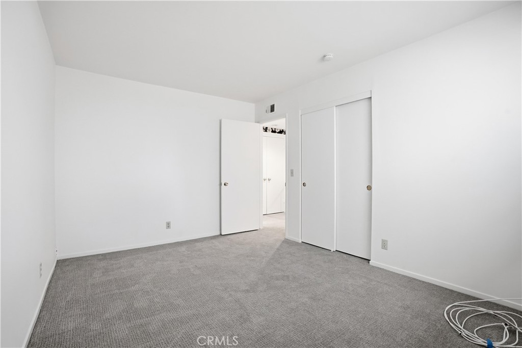 10919 Bismarck Avenue Porter Ranch, CA 91326 - Photo 34 of 37