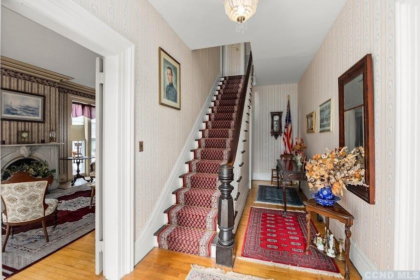 46 Broad Street Kinderhook, NY 12106 - Photo 7 of 44