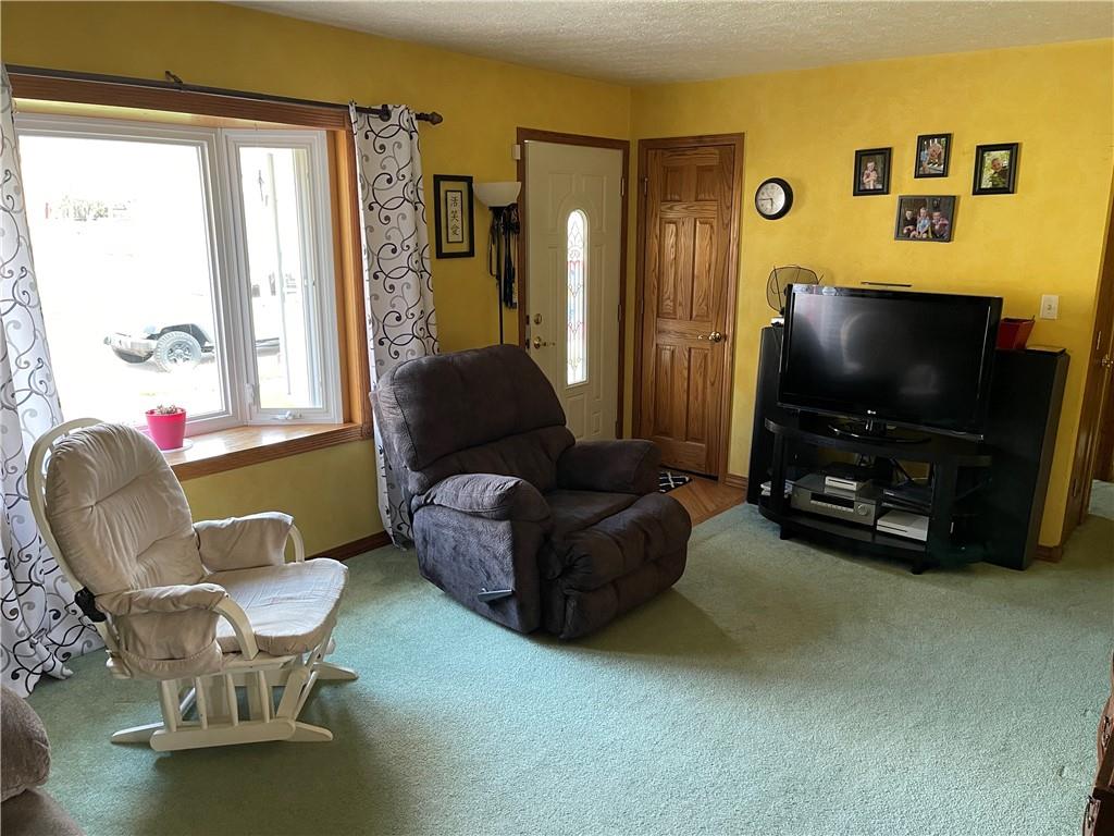1104 Ridgepointe Drive Indianapolis, IN 46234 - Photo 2 of 8 Gallery Image 2